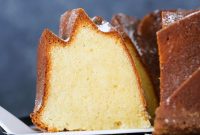 Velvet Sour Cream Pound Cake