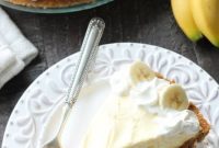 Golden Caramel Banana Dream Pie