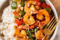 Rich Coconut Shrimp Curry