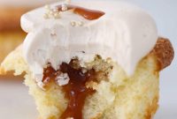 Irresistible Caramel Cupcakes
