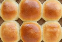 Soft Dinner Rolls