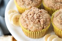 Golden Banana Streusel Muffins