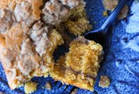 Spiced Pumpkin Crumble Cake
