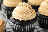 Velvet Peanut Butter Frosting