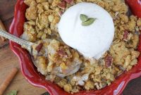 Golden Cardamom Pear Crumble