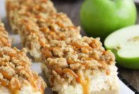 Irresistible Caramel Apple Cheesecake Bars