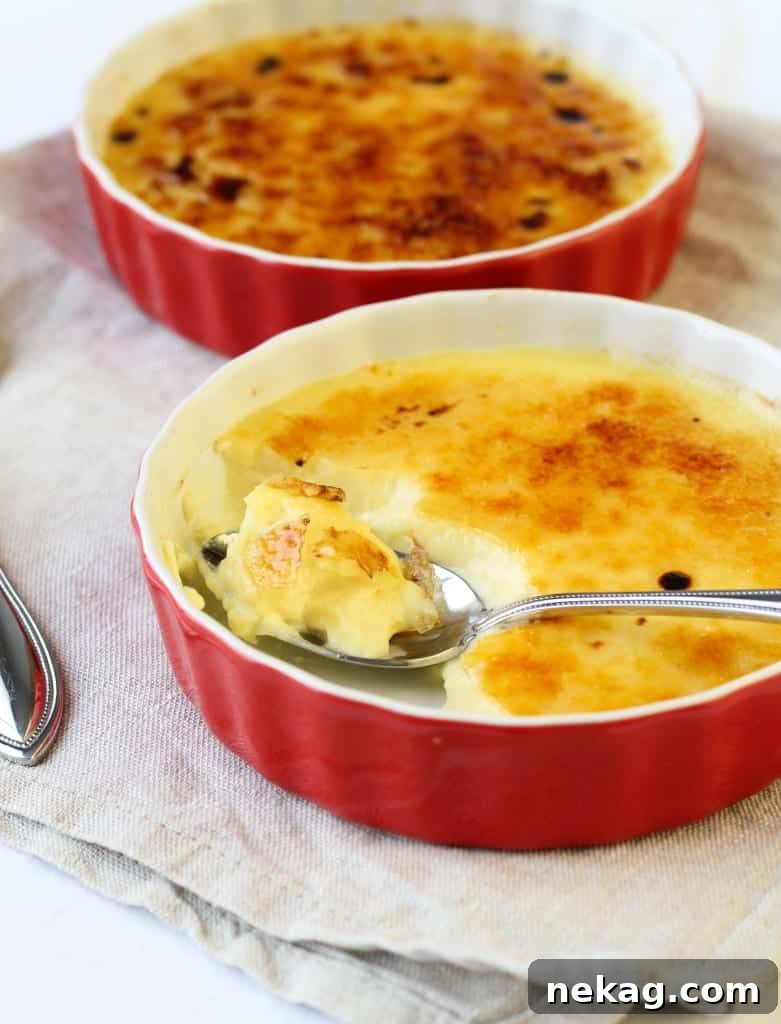 Comparison of Crème Brûlée with turbinado sugar (back) and superfine sugar (front).