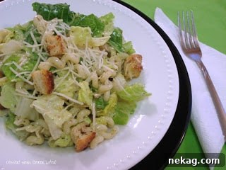 Creamy Caesar Pasta Delight 3 Close-up of crispy, golden Parmesan Ranch croutons for the salad.