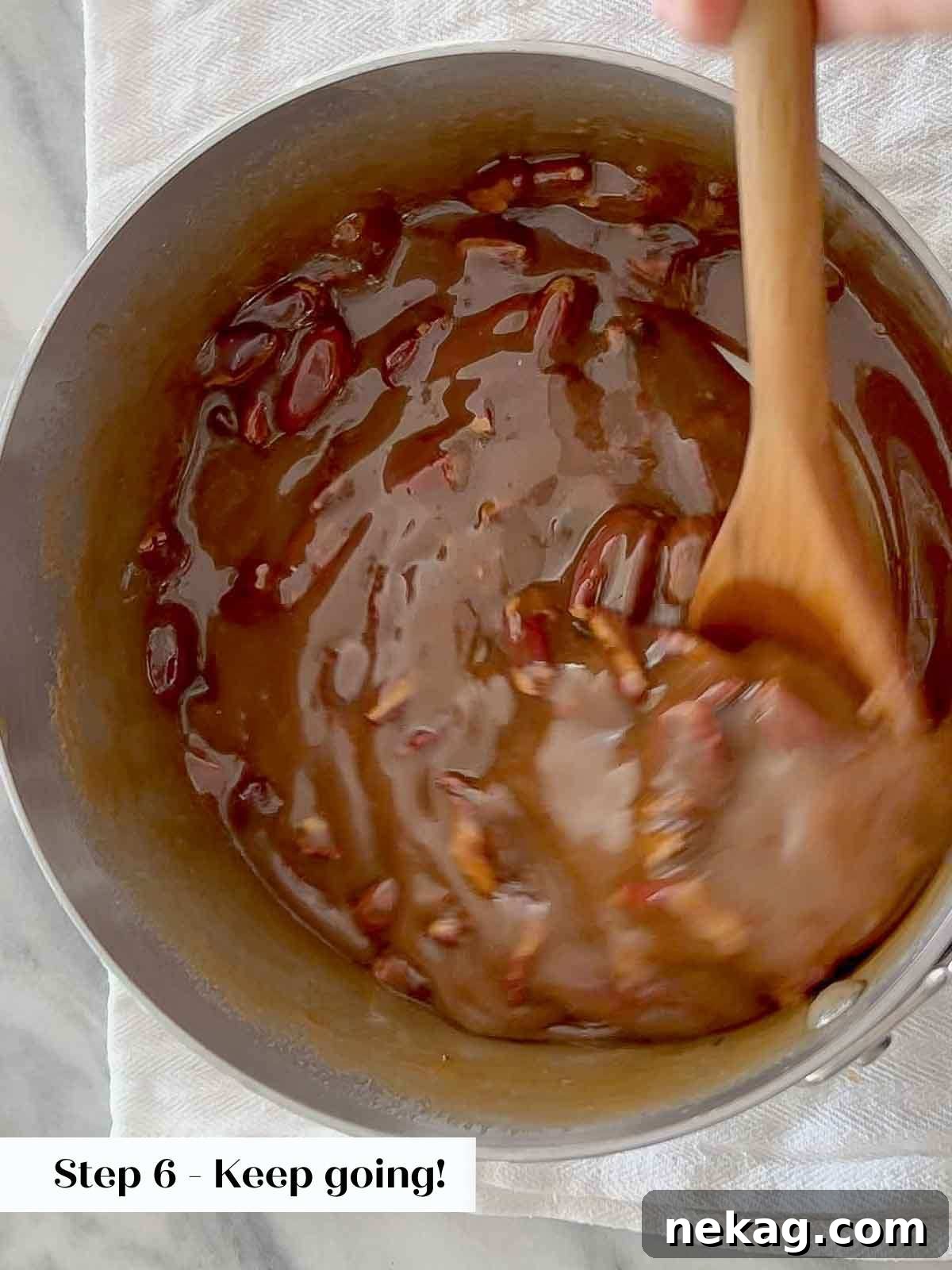 Caramelized Pecan Indulgence 8 Stirring toasted pecans into the warm praline candy mixture.