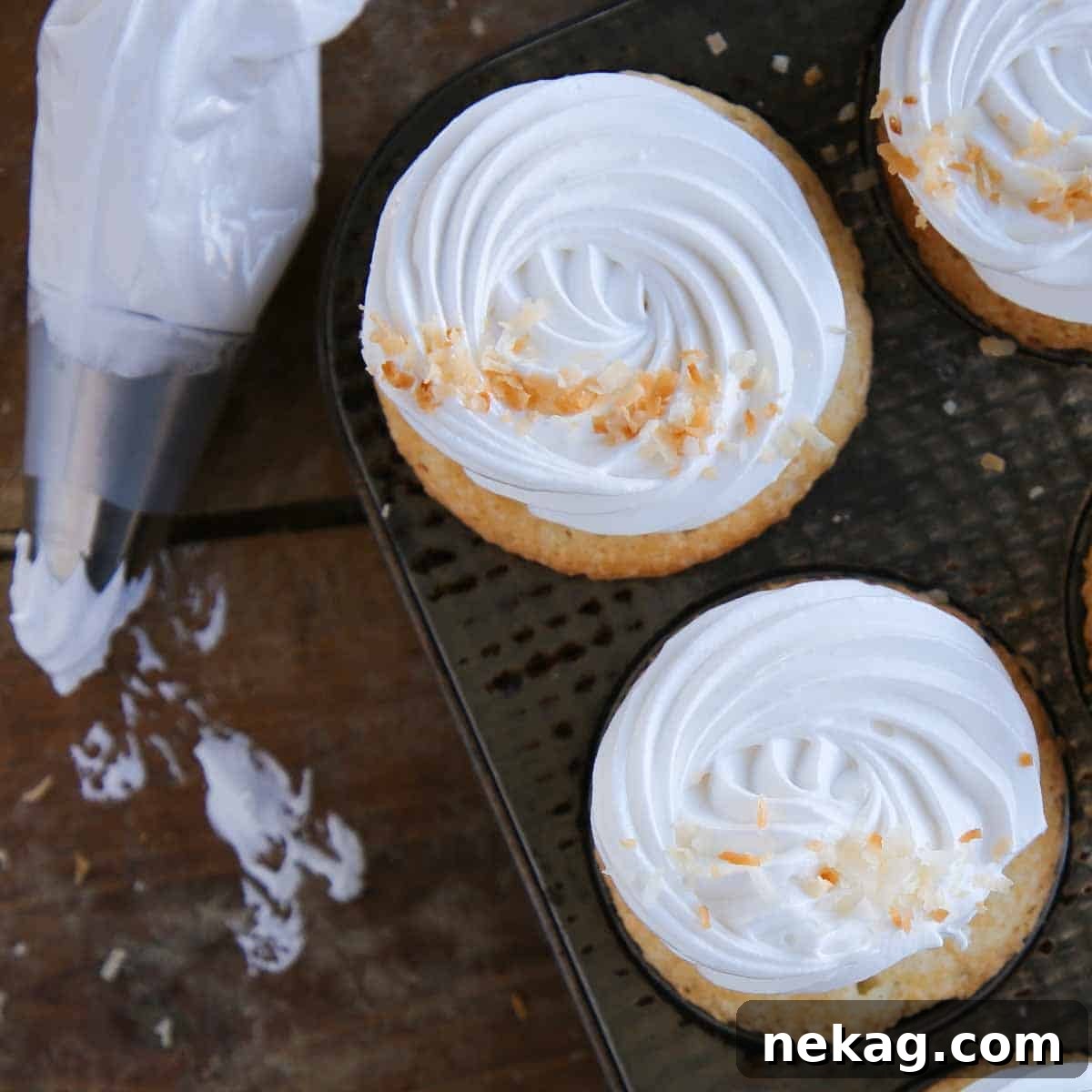 Heavenly Marshmallow Frosting 8 Beautifully piped swirls of homemade marshmallow frosting, ready for serving or toasting.