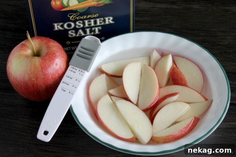 Salt water method for preventing apple browning: 2 hours vs 24 hours