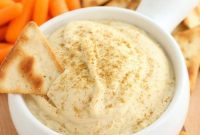 Homemade Creamy Garlic Hummus Recipe