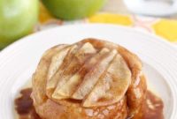 Upside-Down Apple Cinnamon Roll Recipe with Caramel Topping