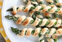 Crispy Bacon-Wrapped Asparagus Recipe for Quick Entertaining