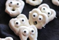 How to Make Spooky Ghost Pretzels (Video Tutorial)
