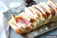 Monte Cristo Pull-Apart Sandwich Bread Recipe