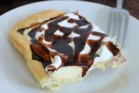 No-Bake Eclair Cake Recipe: Creamy Chocolate Custard Dessert
