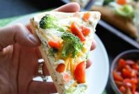 Ultimate Veggie Pizza Recipe: Crispy Crust & Flavorful Toppings