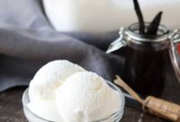 How to Make Classic Vanilla Ice Cream (Video Tutorial)