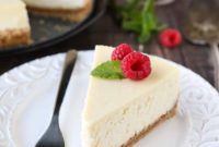 Classic New York Cheesecake Recipe with Creamy Silky Filling
