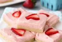 Chewy Strawberry Sugar Cookie Bars Recipe