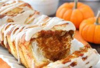 Pumpkin Pull-Apart Bread Recipe for Fall Gatherings