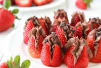 Chocolate Cheesecake Stuffed Strawberries Recipe for Parties