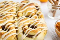 Pumpkin Spice Cinnamon Rolls with Cream Cheese Glaze