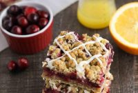 Chewy Cranberry Crumble Bars Recipe for Holiday Baking