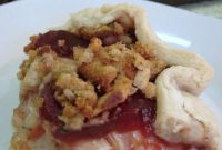Rustic Thanksgiving Crostata: Savory Pumpkin and Apple Tart