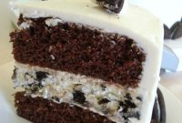 Oreo Cheesecake: Decadent Layered Cookie Cream Cake