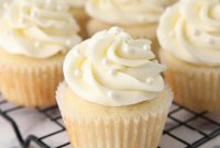 Perfect White Cupcakes Recipe for Light, Fluffy Frosted Treats