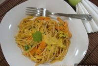 Coconut Red Curry Noodles with Creamy Thai Sauce