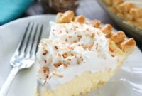 Classic Coconut Cream Pie Recipe — Creamy, Homemade Pie Tutorial