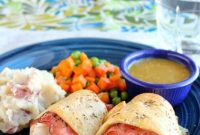 Chicken Cordon Bleu Crescent Rolls Recipe — Quick Dinner Idea