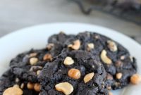 Dark Chocolate Caramel Cashew Cookie Recipe