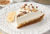 Classic Banoffee Pie Recipe: Creamy Caramel, Banana & Biscuit Slice