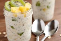 Tropical Overnight Oats Recipe with Mango & Coconut