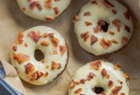 Maple Bacon Chocolate Donuts: Decadent Maple-Chocolate Treats with Crispy Bacon