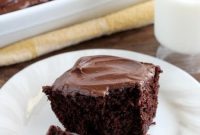 Decadent Chocolate Cake Recipe: Moist, Rich & Foolproof