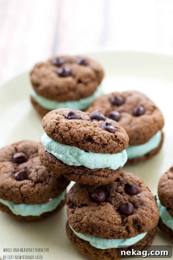 Chocolate Mint Cream Cookie Sandwiches Recipe & Baking Tips 8 These festive cookie sandwiches are so simple to prepare, yet they're so much fun to eat! A fresh minty coconut cream sandwiched between two double-chocolate cookies is a match made in heaven.