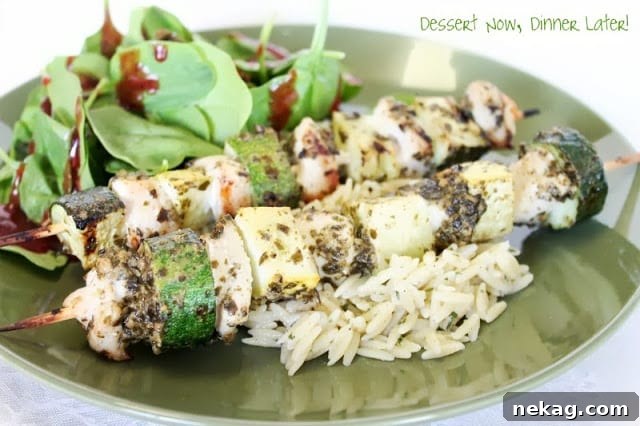Skewers with pesto chicken and summer squash