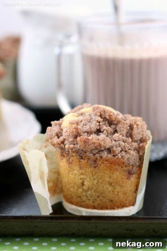 These coffee cake muffins have a moist, buttery yellow cake, and are topped with lots of crunchy, sweet cinnamon streusel.