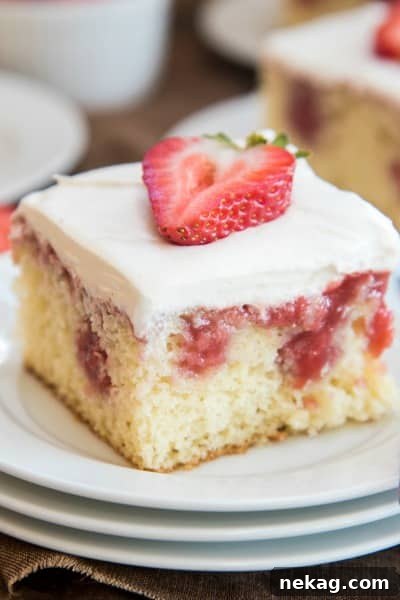 Strawberries and Cream Crumb Bars | More Strawberries & Cream Desserts 14 Strawberries and Cream Poke Cake