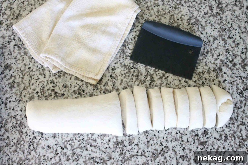 Copycat Olive Garden Breadsticks Recipe: Soft, Cheesy Breadstick Tutorial 5 This copycat Olive Garden Breadsticks recipe tastes just like the restaurant and can be easily made at home.
