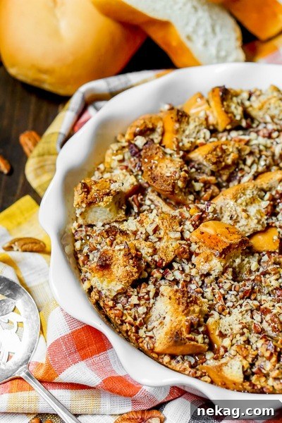 Pecan Pie French Toast Bake // The Love Nerds