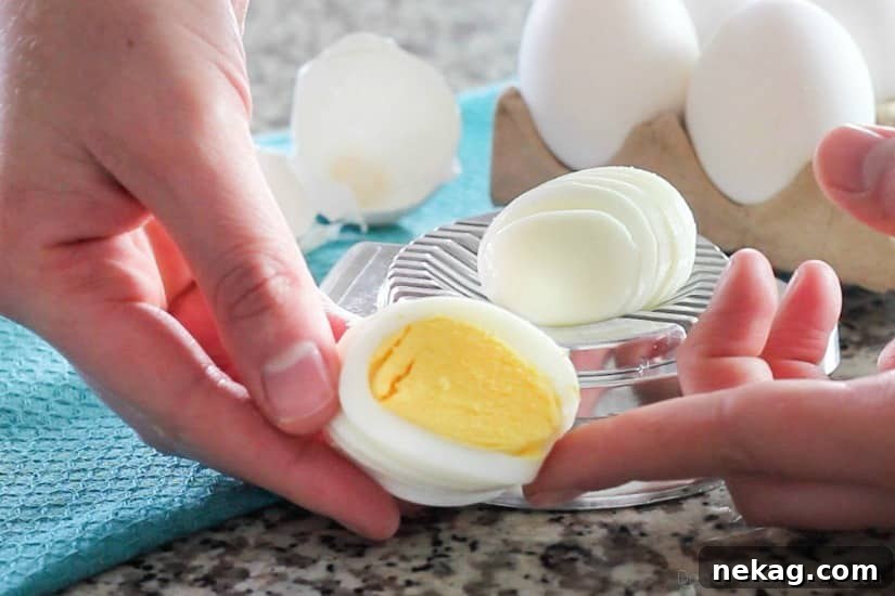 Instant Pot Hard-Boiled Eggs Recipe with Video Tutorial 4 Instant Pot Hard Boiled Eggs cook perfectly in minutes and are so easy to peel! Great for breakfast and Easter eggs! (Video Tutorial)