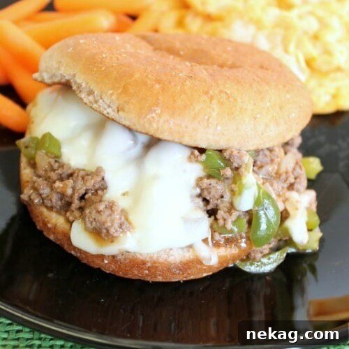 Philly Cheesesteak Sloppy Joes Recipe: Classic Steak & Peppers Sandwich 6 These Philly Cheesesteak Sloppy Joes have your favorite philly ingredients of peppers, onions, and melty cheese wrapped up in a beefy sloppy joe sandwich!