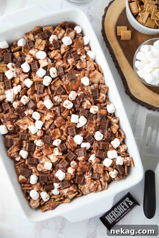 S'mores Krispie Treats Recipe with How-To Video 3 S'mores Krispie Treats have all the flavors of traditional s'mores made into an easy no-bake summer dessert. Loaded with Golden Grahams cereal, plenty of marshmallows and chocolate, these indoor s'mores bars are a crowd favorite.