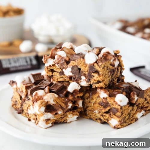 S'mores Krispie Treats Recipe with How-To Video 6 S'mores Krispie Treats have all the flavors of traditional s'mores made into an easy no-bake summer dessert. Loaded with Golden Grahams cereal, plenty of marshmallows and chocolate, these indoor s'mores bars are a crowd favorite.